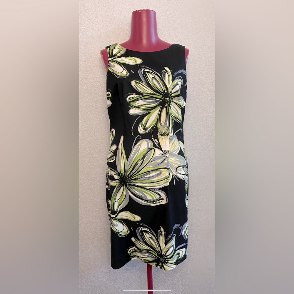 AGB Black and Green Floral Dress